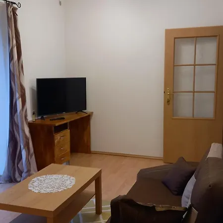 V Ladove Kraji Apartament *